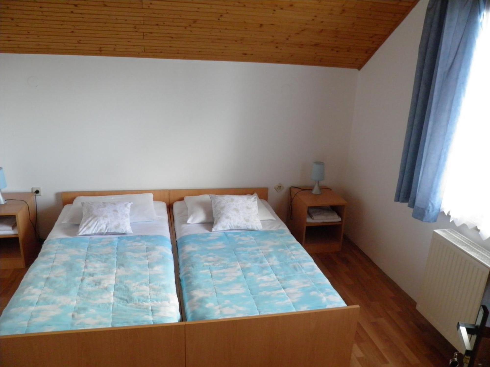 House Janja Plitvice Hotel Seliste Dreznicko Bilik gambar